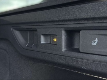 Volkswagen Passat B8 Variant Facelifting 2.0 TDI SCR 150KM 2025 Volkswagen Passat Variant LED Matrix tempomat ACC Digital Cockpit nawi, zdjęcie 36