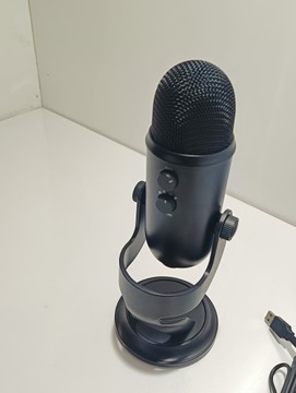 Микрофон Logitech G Blue Yeti Gaming Streaming Kit