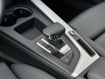 Audi A4 B9 Avant Facelifting 2.0 40 TFSI 204KM 2024 Audi A4 Avant Kamera cofania, Ambiente , Matrix , Virtualny Kokpit 2.0, zdjęcie 11