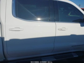  GMC Sierra 2023r., 1500 SLE, od ubezpieczalni 2.7 Benzyna 310KM, zdjęcie 6