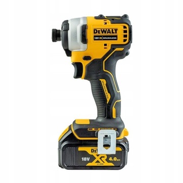 Набор электроинструментов DeWalt DCK2062M2T 18 В, 5 предметов