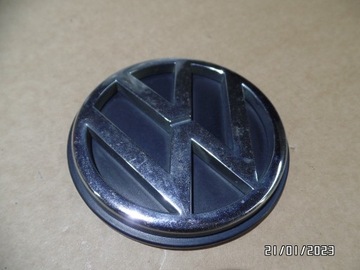 ZNACZEK EMBLEMAT DRZWI TYŁ VW CADDY II 6K9853601A