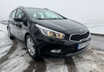 Kia Ceed II Kombi 1.4 DOHC 100KM 2012 Kia Ceed Bezwypadkowa, 100 oryginalny lakier, podgrzewana kierownica 1.4, zdjęcie 5