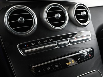 Mercedes Klasa E W213 2019 Mercedes GLC 300 4x4 automat full LED skóra navi, zdjęcie 28