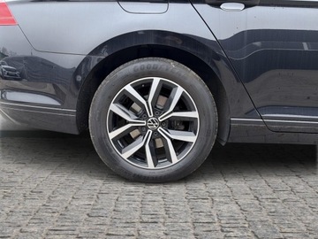 Volkswagen Passat B8 Variant Facelifting 1.5 TSI EVO 150KM 2022 Volkswagen Passat 1.5 TSI / 150 KM Business DSG FV, zdjęcie 18
