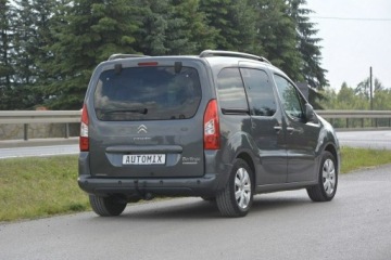 Citroen Berlingo II Van Facelifting 2015 1.6 BlueHDi 100KM 2017 Citroen Berlingo 1.6 HDI kamera cofania Car Play, zdjęcie 8