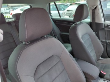 Volkswagen Golf VII Hatchback 3d Facelifting 1.4 TSI  125KM 2018 Volkswagen Golf Lift Radar Kamera Navi Webasto 1.4 Benzyna 125KM, zdjęcie 15