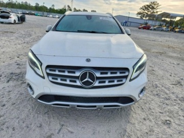 Mercedes GLA II 2020 Mercedes-Benz GLA 250 2020 2.0 Benzyna 208KM, zdjęcie 5
