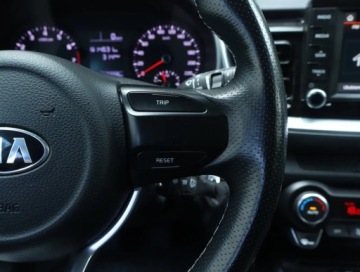 Kia Stonic I Crossover 1.0 T-GDI 100KM 2019 Kia Stonic 1.0 T-GDI, Salon Polska, Skóra, Klima, zdjęcie 18