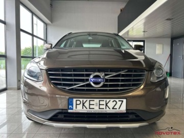 Volvo XC60 I SUV Facelifting 2.0 D3 DRIVE-E 150KM 2017 Volvo XC 60 D3 SummumautomatxenonTFT navialu17bezwypadek serwis w ASO Volvo, zdjęcie 6