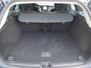 Volvo V60 II  Kombi Facelifting 2.0 B3 163KM 2023 Volvo V60 B3, Automat, VAT 23%, Navi, Klima, zdjęcie 12