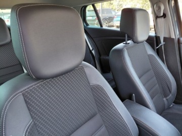 Renault Megane IV Grandtour 1.5 dCi 110KM 2016 Renault Megane Navi Kamera Klimatronik Sensor Alu 1.5 Diesel 110KM, zdjęcie 13