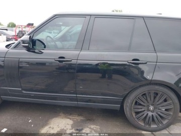 Land Rover Range Rover IV SUV SWB Facelifting 3.0 V6 S/C 380KM 2019 Land Rover Range Rover Supercharged 3.0 v6 3.0 Benzyna 380KM, zdjęcie 7