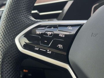 Volkswagen Arteon Fastback Facelifting 2.0 TSI 190KM 2023 Volkswagen Arteon 2.0 TSI 190 KM Elegance DSG, Serwis ASO, Gwarancja, FV23, zdjęcie 18