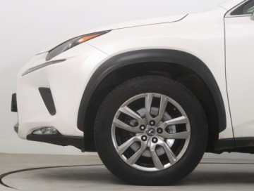 Lexus NX I SUV Facelifting 300 238KM 2018 Lexus NX 200t, Salon Polska, Serwis ASO, 4X4, zdjęcie 13