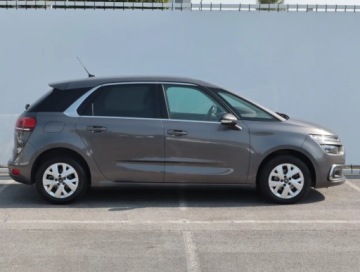 Citroen C4 Picasso II Picasso Facelifting 1.2 PurTech 130KM 2017 Citroen C4 Picasso 1.2 PureTech, Navi, Klima, zdjęcie 5