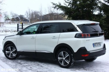 Peugeot 5008 II Crossover Facelifting 1.5 BlueHDi 130KM 2021 Peugeot 5008 Peugeot 5008 1.5 BlueHDi Allure SampS 1.5 Diesel 130KM, zdjęcie 5