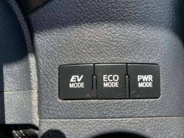 Toyota Auris II Touring Sports Facelifting 1.8 Hybrid 136KM 2016 Toyota Auris HYBRYDA AUTOMAT KLIMATYZACJA NAWIGACJA KAMERA TEMPOMAT GRZANE, zdjęcie 16