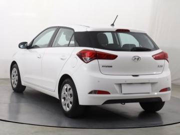 Hyundai i20 II Coupe 1.2 MPI 84KM 2017 Hyundai i20 1.2, Salon Polska, 1. Właściciel, zdjęcie 3