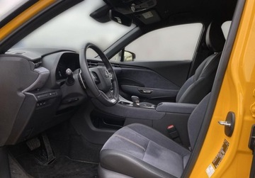 Lexus LBX 1.5 Hybrid 136KM 2024 Lexus LBX 1.5 Hybrid Cool VAT 23 Salon PL ASO Lexus Leszno 1.5, zdjęcie 11