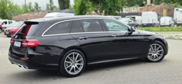 Mercedes Klasa E W213 All-terrain Facelifting 2.9 E400d 330KM 2022 Mercedes-Benz Klasa E Mercedes E400d 4MATIC AMG Line 330KM Panorama 360 He, zdjęcie 15