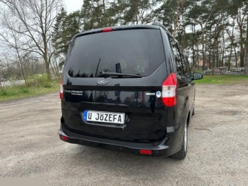 Ford Tourneo Courier I Mikrovan 1.0 EcoBoost 100KM 2014 Ford Tourneo Courier 1.0 EcoBoost Titanium 100KM 2014r, zdjęcie 9