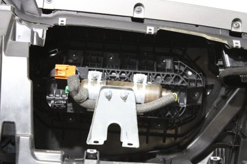 DESKA KONZOLA AIRBAG ULOŽENÍ VOLVO V40 II 2 D2