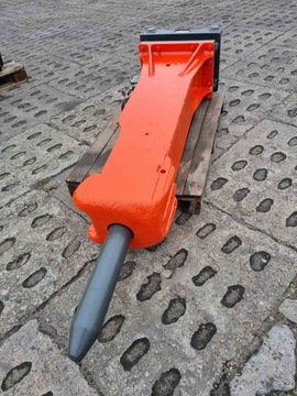 MŁOT HYDRAULICZNY - 980 kg * MONTABERT XL1000 * import Sweden