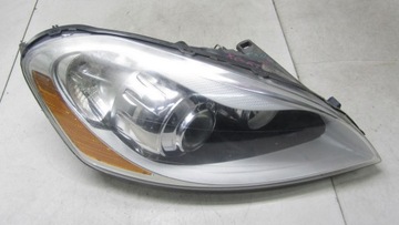 VOLVO XC60 LAMPA PRAWA PRZÓD XENON 08-13