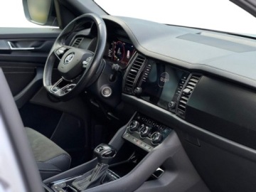Skoda Kodiaq I SUV 2.0 TDI SCR 200KM 2021 Skoda Kodiaq Sportline 2.0 TDI 200KM 4x4 DSG 7-osobowy Matrix LED Hak, zdjęcie 13