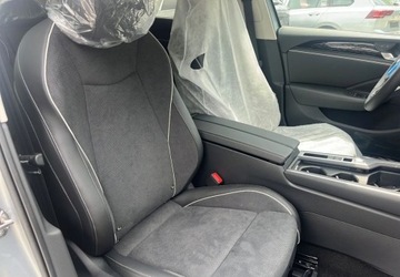 Volkswagen Passat B8 Variant Facelifting 1.5 TSI EVO 150KM 2025 Volkswagen Passat Dostepny od reki 1.5 Benzyna 150KM, zdjęcie 12