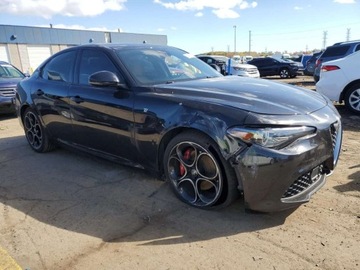 Alfa Romeo Giulia II Sedan Facelifting 2.0 Turbo 280KM 2023 Alfa Romeo Giulia Ti 2023 2.0l 2.0 Benzyna 280KM, zdjęcie 4