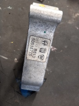 ALFA ROMEO GIULIETTA 1.6 JTD UCHYCENÍ MOTORU 50518775