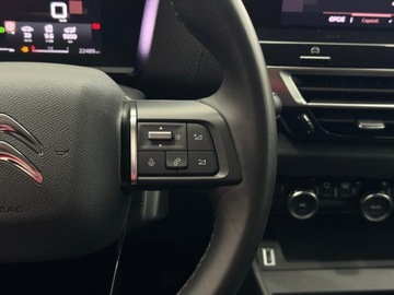 Citroen C4 III SUV 1.2 PureTech 130KM 2022 Citroen C4 Shine / HUD / Nawigacja / Kamera / CarP, zdjęcie 21