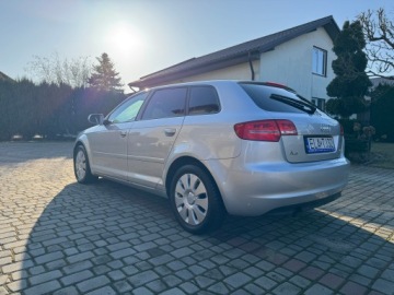 Audi A3 8P Hatchback 3d 1.2 TFSI 105KM 2010 Audi A3 Sportback Audi A3 8P 1.2 1.2 Benzyna 105KM Serwisowana, zdjęcie 16