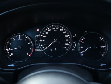 Mazda CX-30 2.0 Skyactiv-G 122KM 2019 Mazda CX-30 Skyactiv-G 2.0, Salon Polska, zdjęcie 10