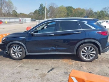 Infiniti QX50 2022 Infiniti QX50 2022 INFINITI QX50 LUXE 2.0 Benzyna 268KM, zdjęcie 3