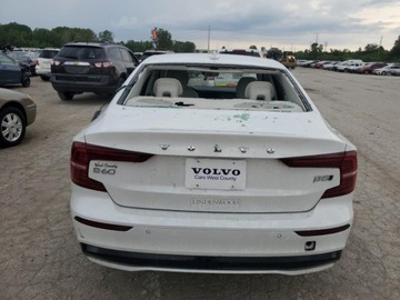 Volvo 2023 Volvo S60 Core 2023 2.0l 2.0 Benzyna 247KM, zdjęcie 2