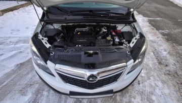 Opel Mokka I SUV 1.4 Turbo ECOTEC 140KM 2013 MOKKA 1.4 TURBO Biała Perła* Napęd 4x4* Benzyna* Kamera * Ksenon* Opłacona, zdjęcie 19