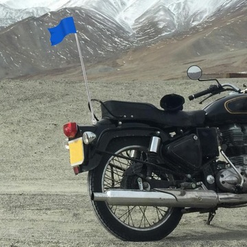 Флагшток для велосипеда. Держатель для флага на руле.