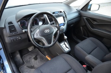 Hyundai ix20 Mikrovan 1.6 CVVT 125KM 2011 PRYWATNY ZAREJESTROWANY 1.6i + GAZ NAVI KAMERA KLIMATRONIK, zdjęcie 16