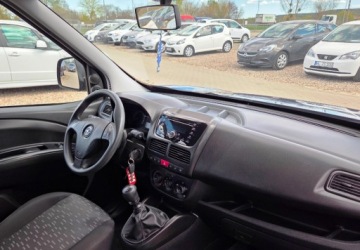 Opel Combo D Tour 1.4 95KM 2018 Opel Combo 1,4 Ben 95 KM Klima 1.4 Benzyna 95KM, zdjęcie 6