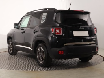 Jeep Renegade SUV 1.6 E-TorQ 110KM 2017 Jeep Renegade 1.6 E-torQ, Salon Polska, zdjęcie 3