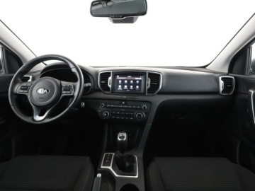 Kia Sportage IV SUV 1.6 GDI 132KM 2017 Kia Sportage navi klima auto czujniki parkowania, zdjęcie 14