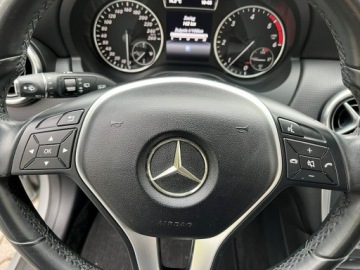Mercedes Klasa A W176 Hatchback 5d Facelifting 180 d 109KM 2015 Mercedes A 180 Bixenony + LEDy Półskóry, zdjęcie 19