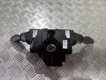 FORD FIESTA MK7 ЛЕНТА ПЕРЕКЛЮЧАТЕЛЕЙ 8A6T-13N064-BG