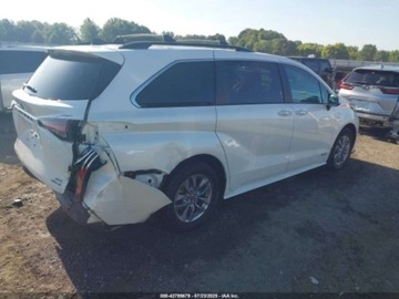 Toyota Sienna III 2021 Toyota Sienna XLE, 2021r. 2.5 Benzyna 189KM, zdjęcie 4