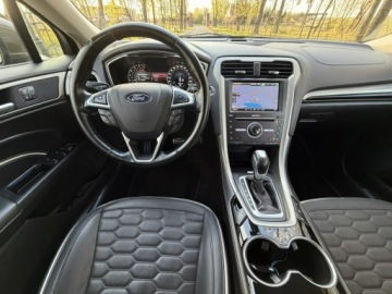 Ford Mondeo V Kombi 2.0 TDCi Bi-Turbo 210KM 2015 Ford Mondeo Vignale 2.0 BI-TURBO TDCI 210 Koni, zdjęcie 33