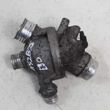 POUZDRO TERMOSTATU BMW E90 E91 N52B25 N52 2.5B