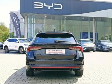 Skoda Octavia IV RS Kombi 2.0 TDI SCR 200KM 2023 Skoda Octavia RS, zdjęcie 3